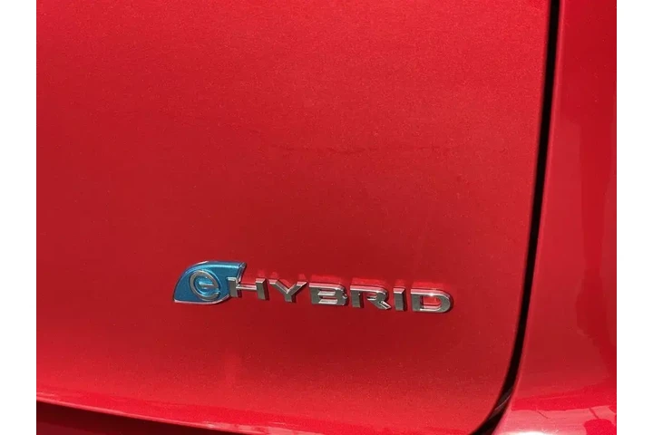 $37888 : Chrysler Pacifica Plug-In Hy image 6