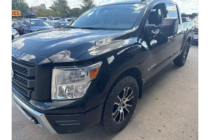 Nissan Titan 2021 4x2 SV 4dr image 1
