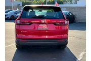 $25998 : Honda CR-V 2023 LX 4dr SUV thumbnail