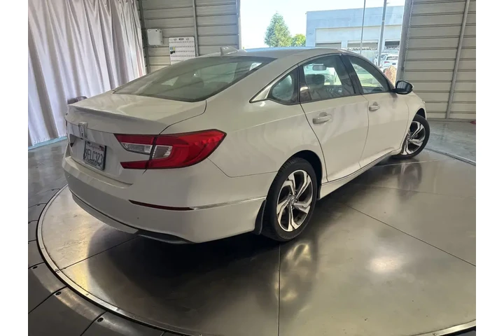 $15799 : Honda Accord 2018 EX 4dr Sed image 5