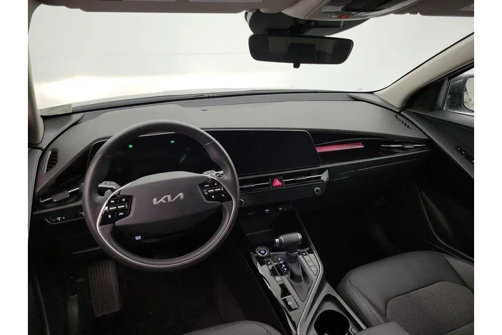 $25998 : Kia Niro 2023 EX 4dr Crossov image 9