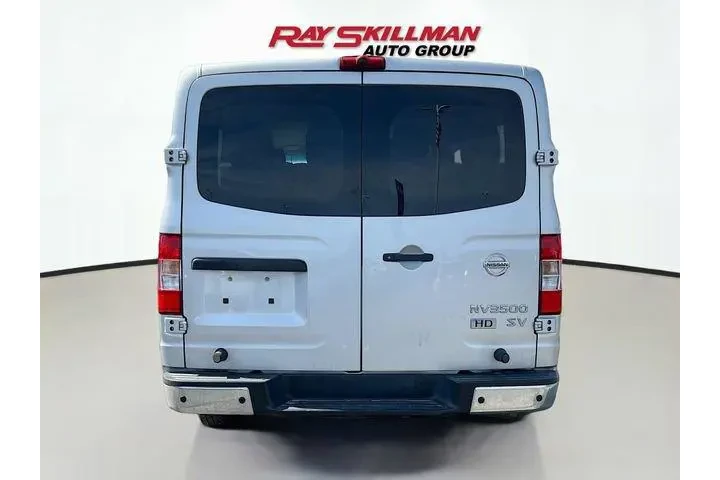 $22988 : Nissan NV 2015 3500 HD S 3dr image 6