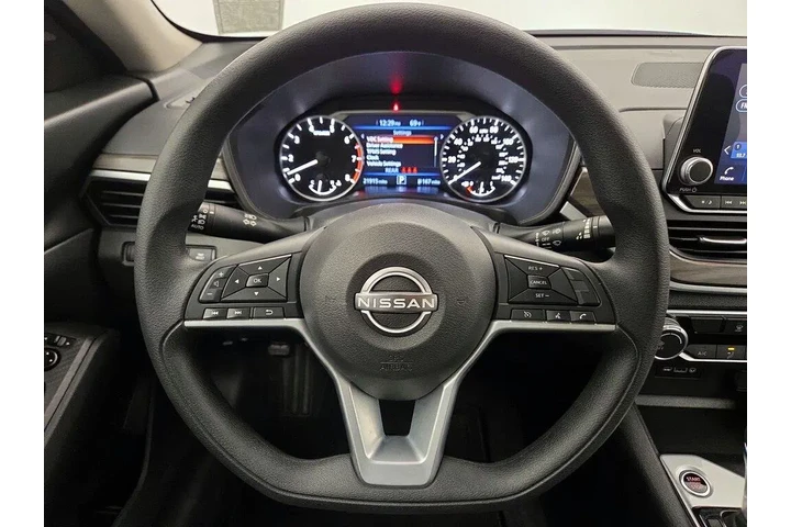 $21998 : Nissan Altima 2025 2.5 SV 4d image 10