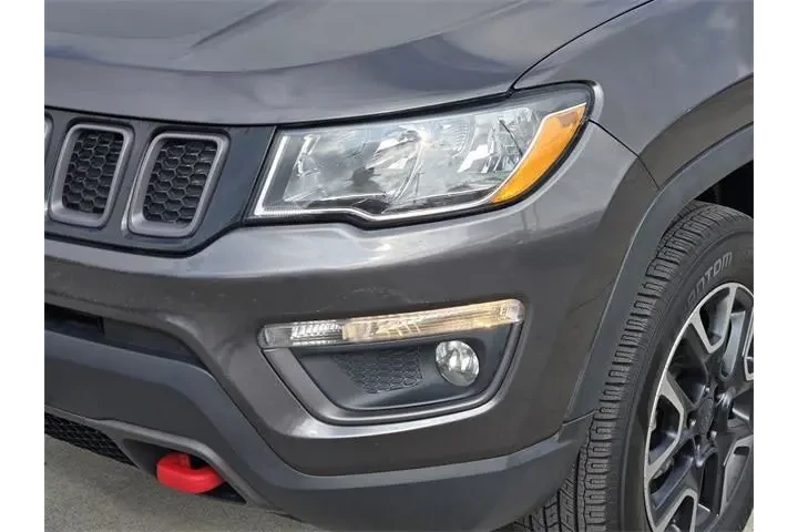 $17963 : Jeep Compass 2019 4x4 Trailh image 9