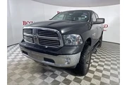 $14500 : Ram 1500 2015 4x2 SLT 4dr Cr thumbnail