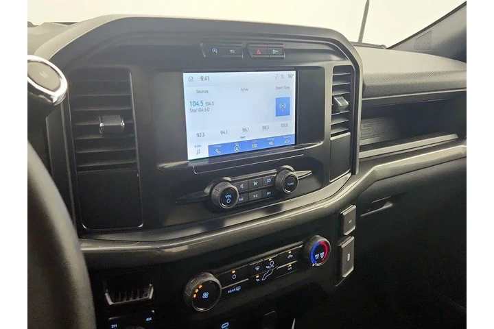 $31998 : Ford F-150 2023 4x4 XL 4dr S image 8