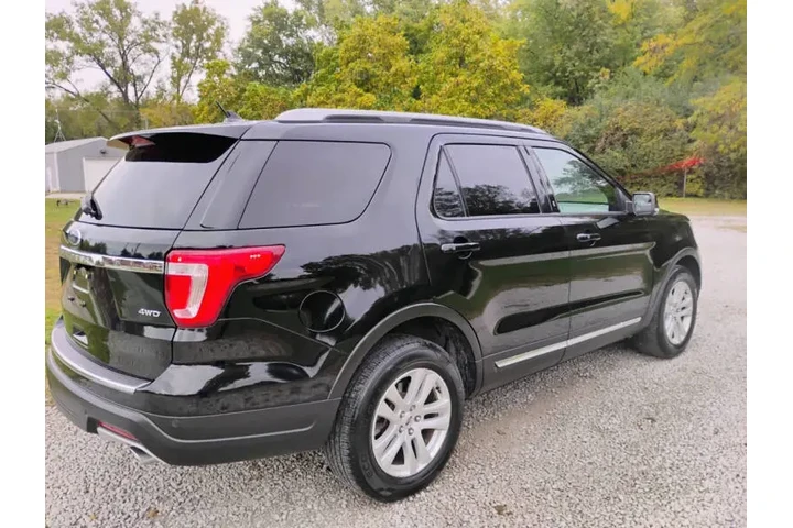 $9995 : 2018 Explorer XLT image 7