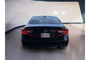 $19995 : Honda Accord 2019 LX 4dr Sed thumbnail