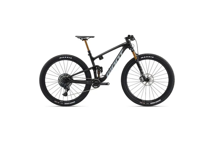 2022 Giant Anthem Advanced Pro image 1