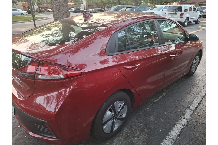 $19500 : Vendo Hyundai Ioniq Blue Hibri image 3