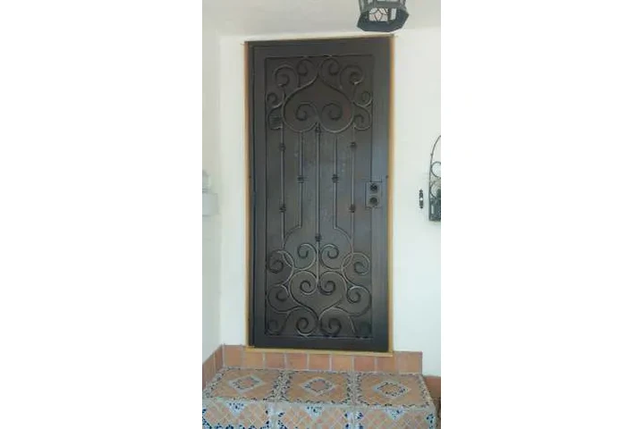 Robertoironworks image 6