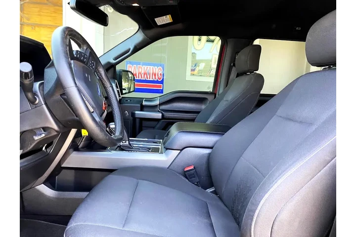 2019 F-150 XLT image 6
