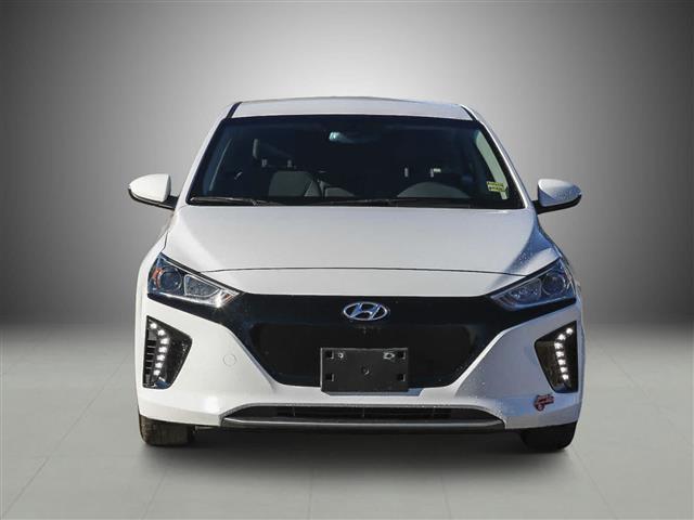 $12990 : Pre-Owned 2018 Hyundai IONIQ image 2