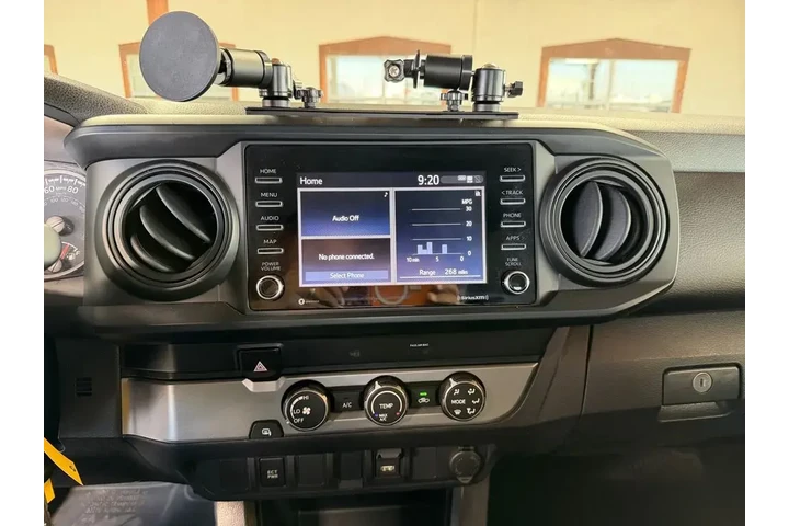 $24500 : Toyota Tacoma 2020 4x2 SR5 4 image 8