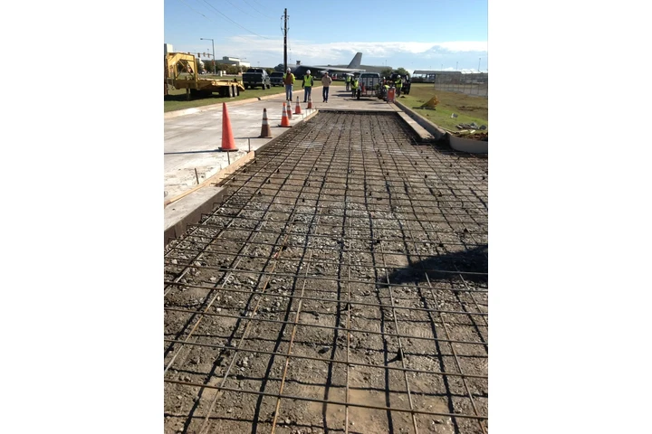 Castro's Concrete image 3