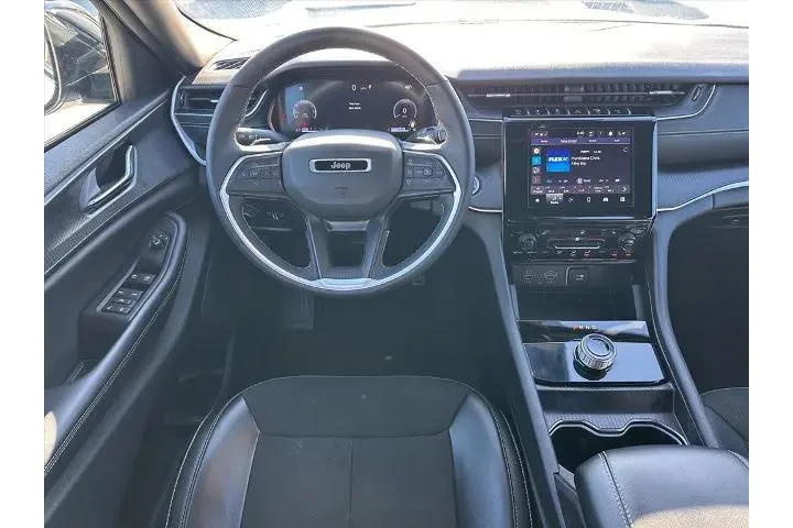 $30980 : Jeep Grand Cherokee 2024 4x4 image 10