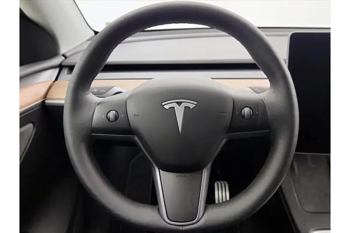 $39998 : Tesla Model Y 2025 AWD Perfo image 2