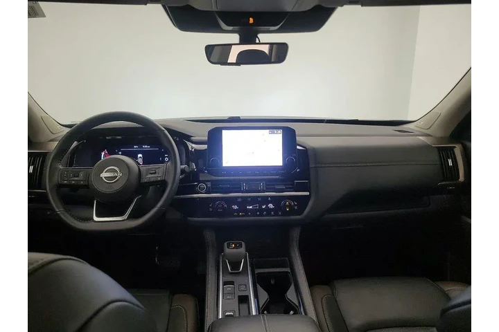 $36998 : Nissan Pathfinder 2024 Plati image 9