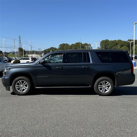 $34079 : PRE-OWNED 2020 CHEVROLET SUBU image 2