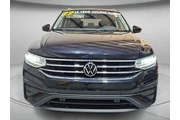 $18992 : Volkswagen Tiguan 2022 SE 4d thumbnail