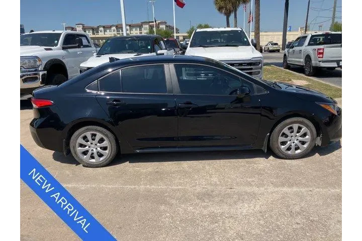 $20491 : Toyota Corolla 2025 LE 4dr S image 3
