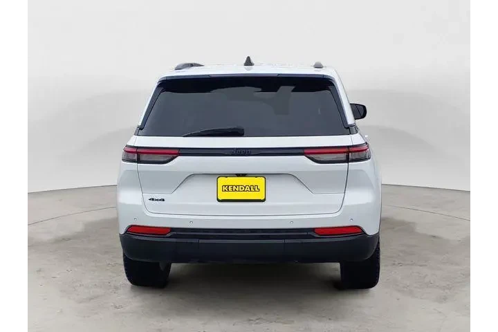 $34288 : Jeep Grand Cherokee 2023 4x4 image 4