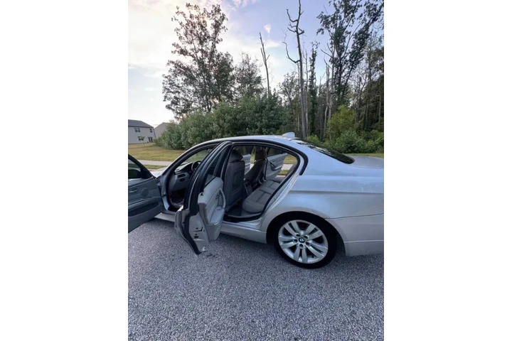 $4500 : 2006 BMW 3 Series 325i image 9