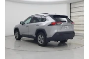 $30998 : Toyota RAV4 2022 AWD XLE 4dr thumbnail