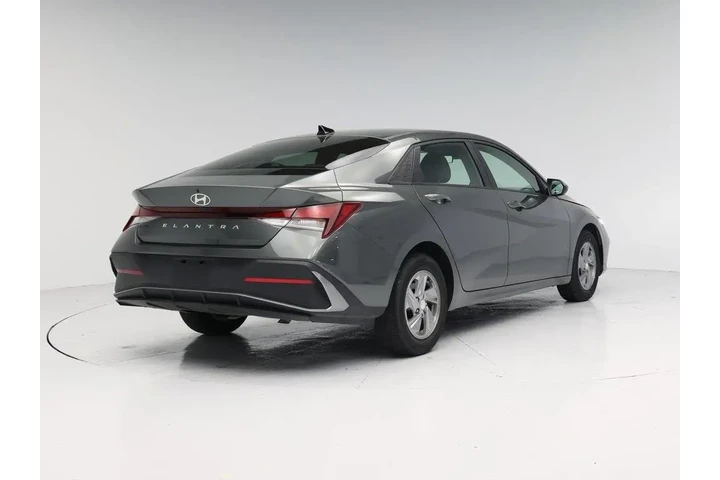 $21998 : Hyundai ELANTRA 2025 SE 4dr image 8