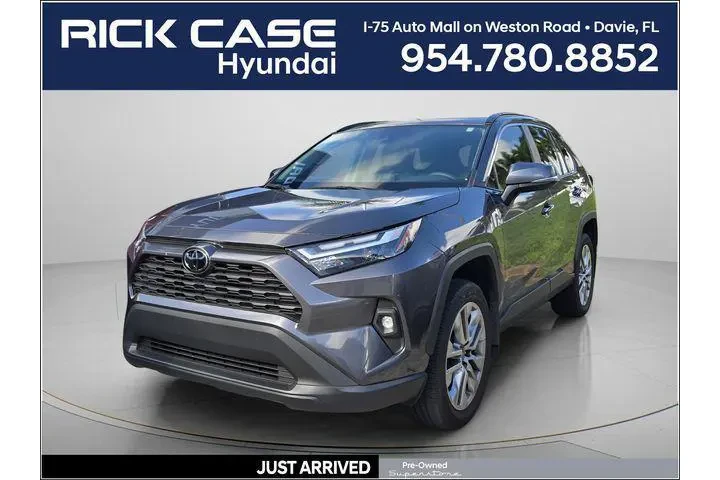 $32987 : Toyota RAV4 2024 XLE Premium image 1
