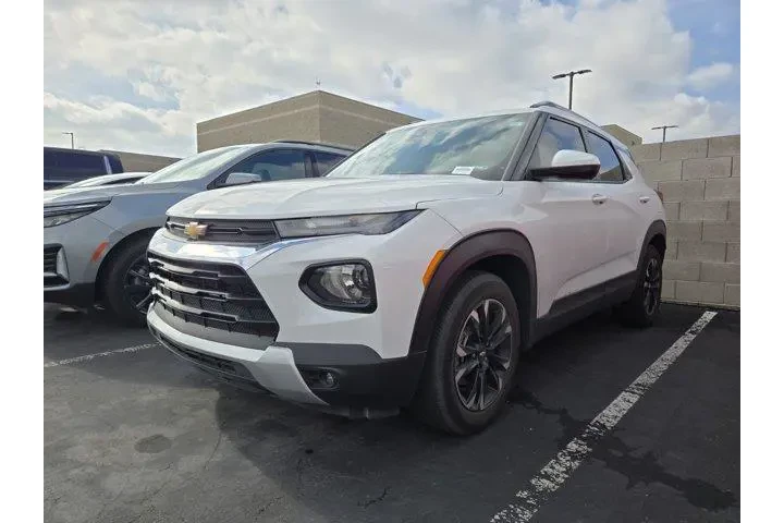$20991 : Chevrolet Trailblazer 2023 L image 2