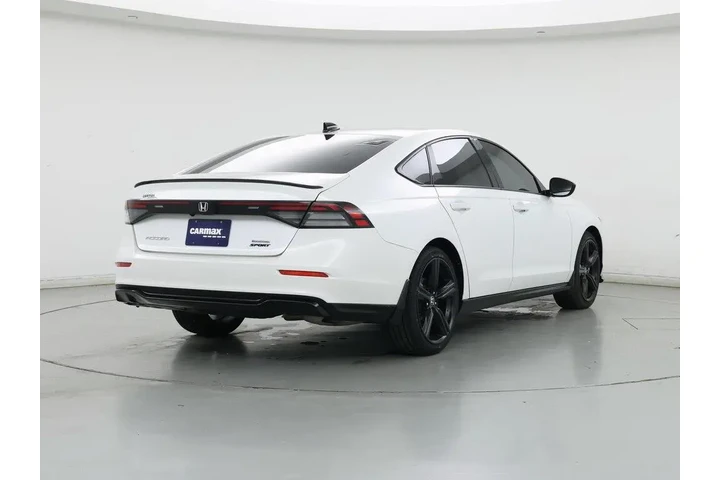 $27998 : Honda Accord Hybrid 2023 Spo image 8