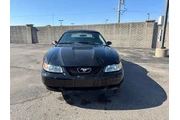 $5982 : Ford Mustang 2002 Deluxe 2dr thumbnail