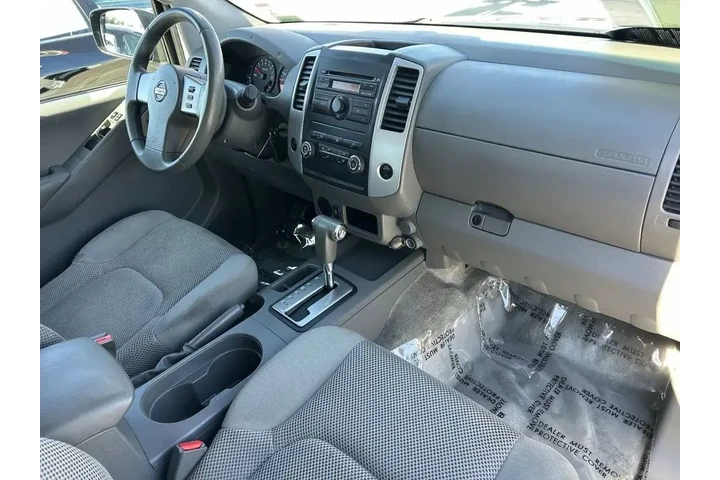 $8299 : Nissan Frontier 2012 4x2 SV image 8