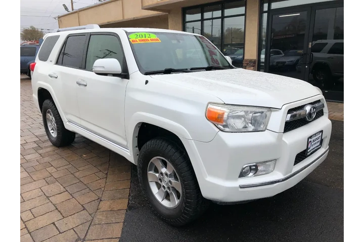 $16760 : 2012 4Runner SR5 4WD image 8