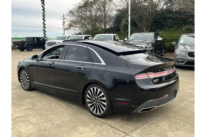 $20561 : Lincoln MKZ 2018 AWD Black L image 9