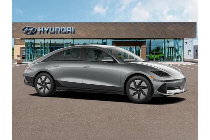 $25990 : Hyundai IONIQ 6 2024 SE 4dr image 10