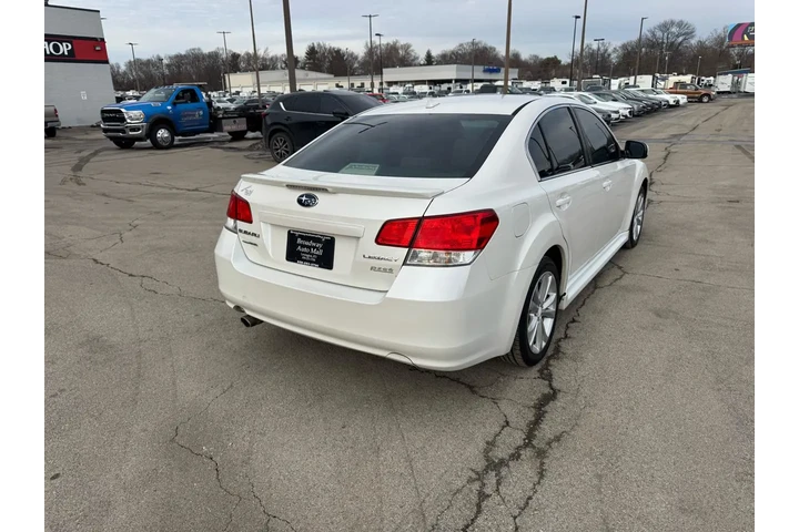 $6980 : 2014 Legacy 4dr Sdn H4 Auto 2 image 2