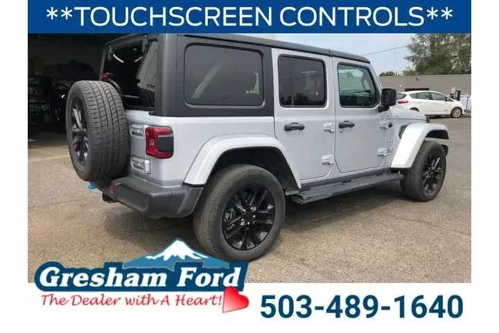 $27986 : Jeep Wrangler 2023 4x4 Sahar image 6