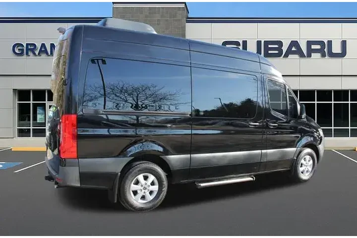 $36990 : Mercedes-Benz Sprinter 2021 image 8