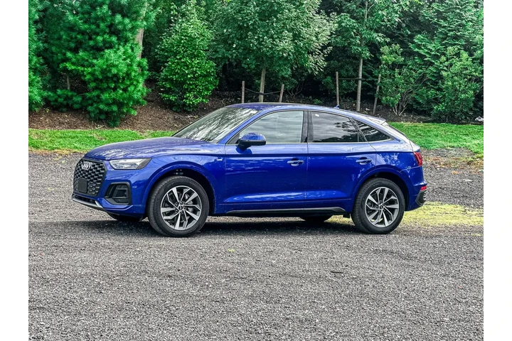 $24395 : Audi Q5 Sportback 2022 AWD q image 3