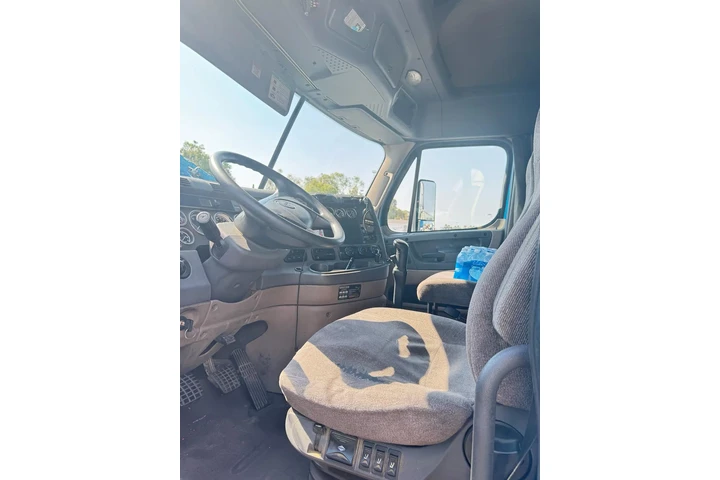$35000 : VENTA DE TRUCK image 3