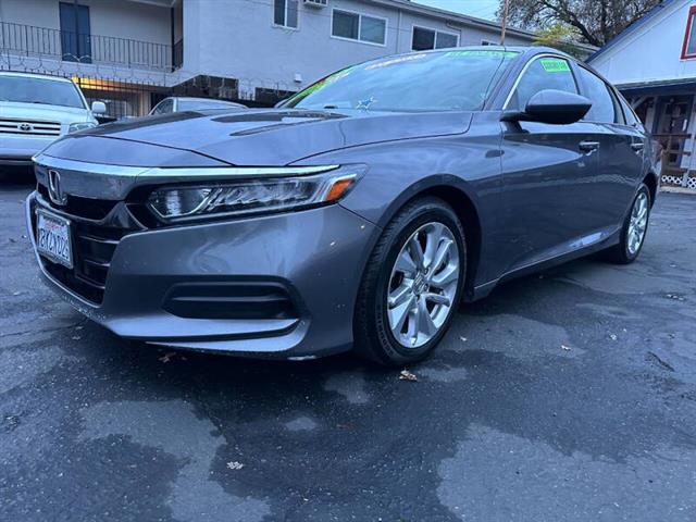 2019 Accord LX image 4