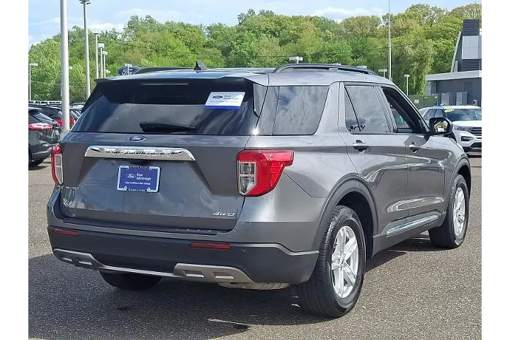 $34888 : Ford Explorer 2023 AWD XLT 4 image 6