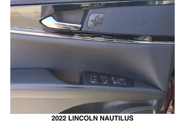 $32995 : Lincoln Nautilus 2022 Reserv image 10