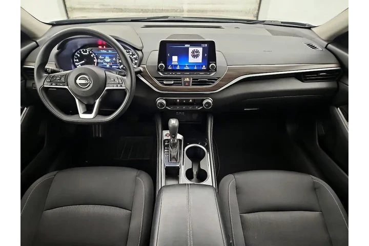 $19998 : Nissan Altima 2023 2.5 SV 4d image 9