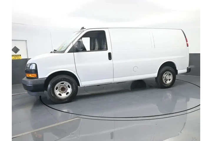 $10991 : Chevrolet Express 2018 2500 image 2