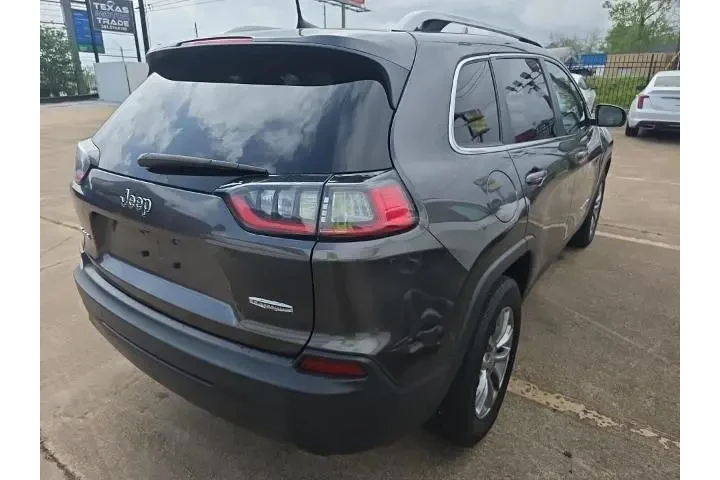 $16995 : Jeep Cherokee 2019 4x4 Altit image 3