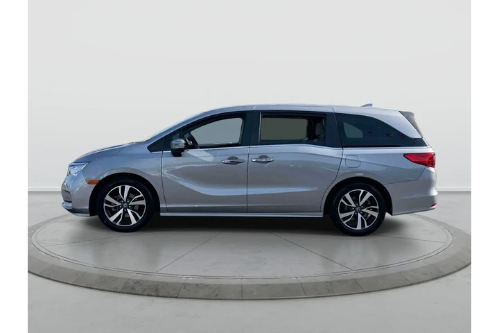 $35498 : Honda Odyssey 2023 Touring 4 image 4