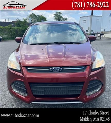 $6500 : Used 2015 Escape FWD 4dr SE f image 2